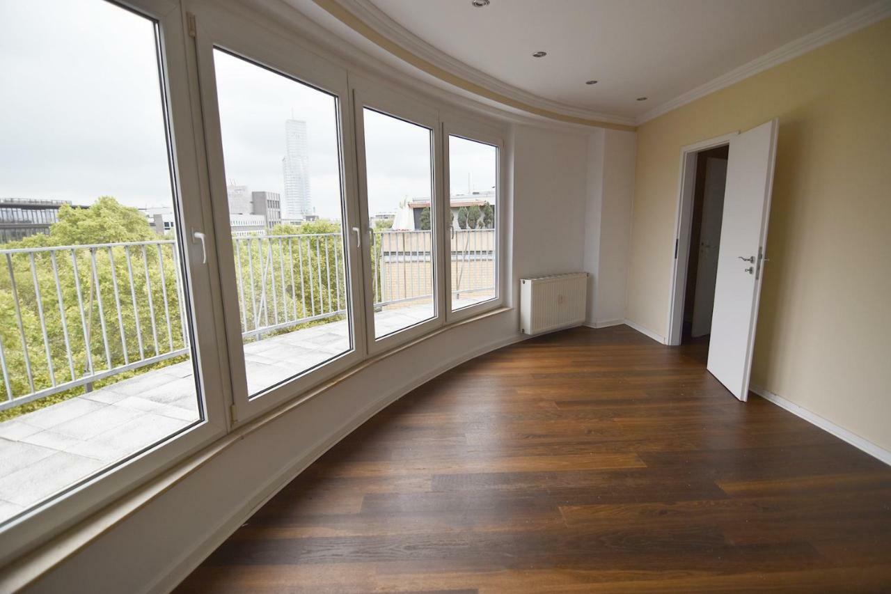 Dorya Am Ring Apartment Koln Bagian luar foto