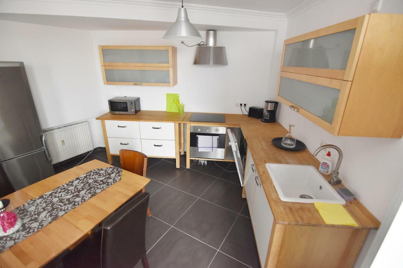 Dorya Am Ring Apartment Koln Bagian luar foto