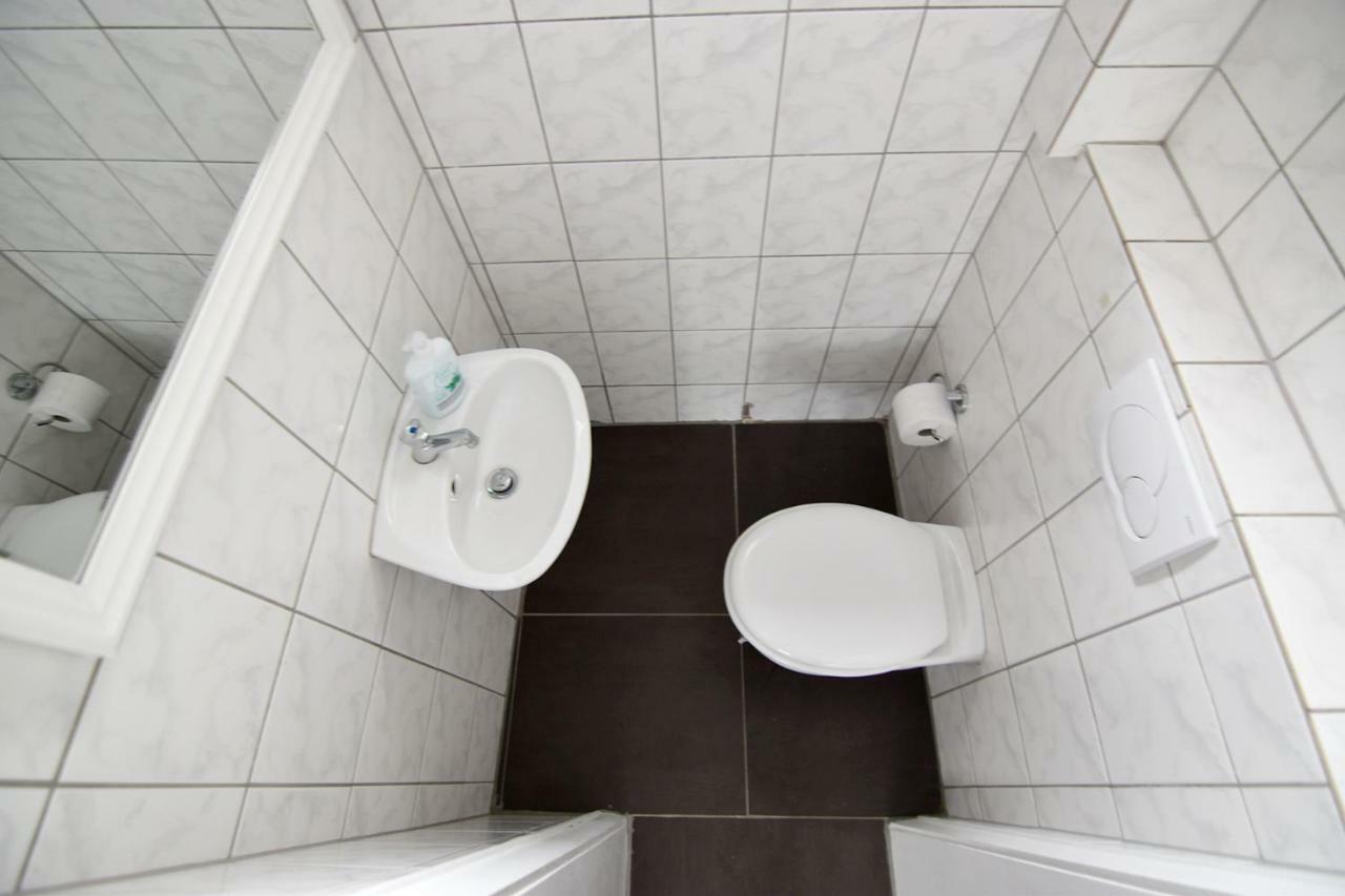 Dorya Am Ring Apartment Koln Bagian luar foto